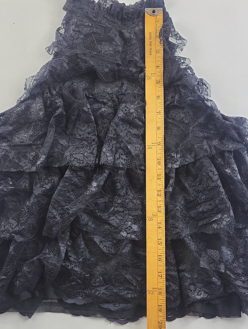 Melanie Lyne Black Lace Tiered Ruffle Mock Neck Sleeveless Top - Picture 7 of 9